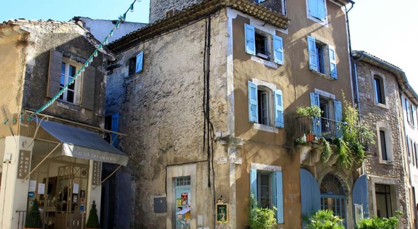 1527232429981042127.jpg F3.jpg